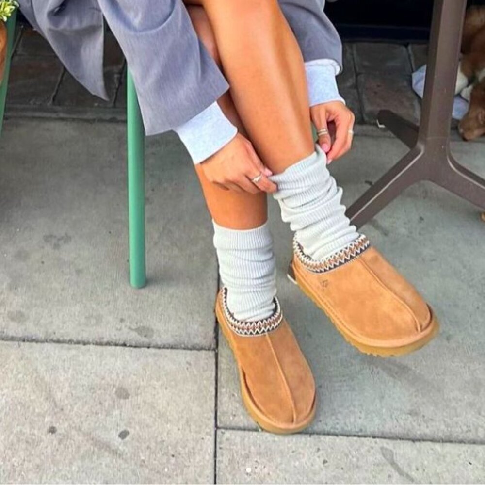 UGG Brown Moccasin Slippers with Plush Collar Women Size 40